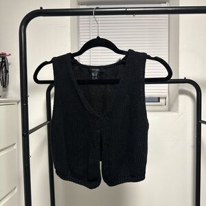 Forever 21 Black Knit Sleeveless Sweater Vest V Neck Top